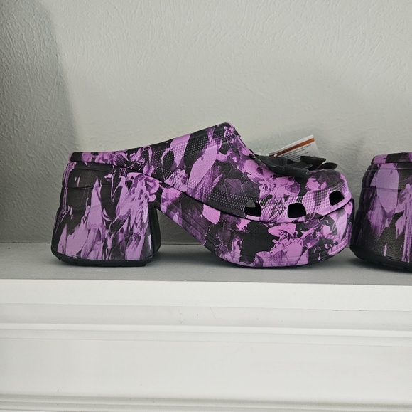 NWT CROCS Siren Hyper Floral Clog- Black/Purple - Picture 6 of 10
